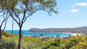Beautiful Ocean Views and Only Moments To Copacabana Beach